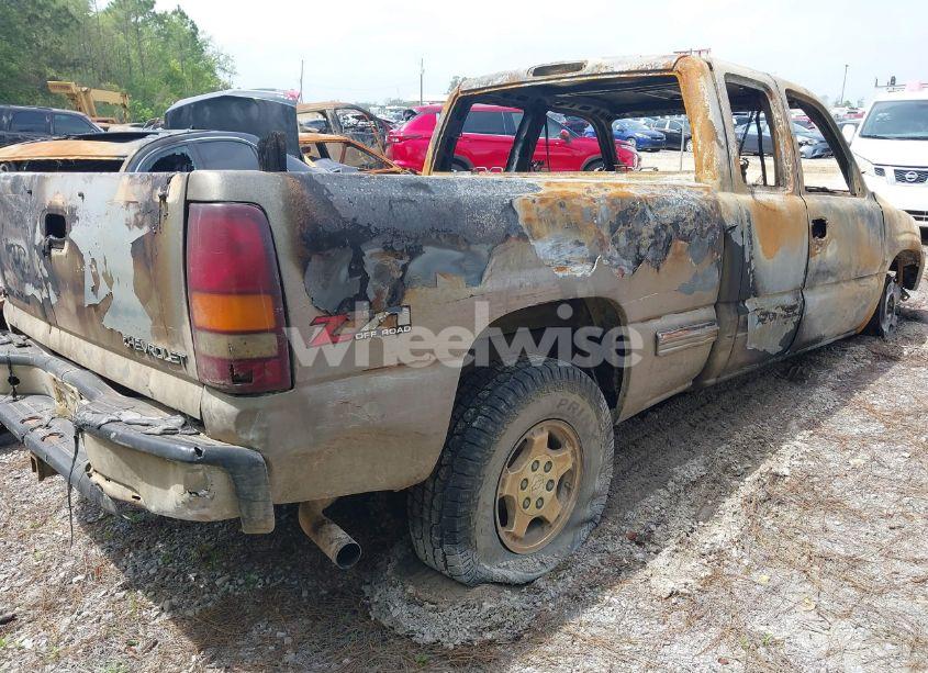 Photo 4 of 2001 Chevrolet Silverado 1500 LS (VIN 2GCEK19V011375106)