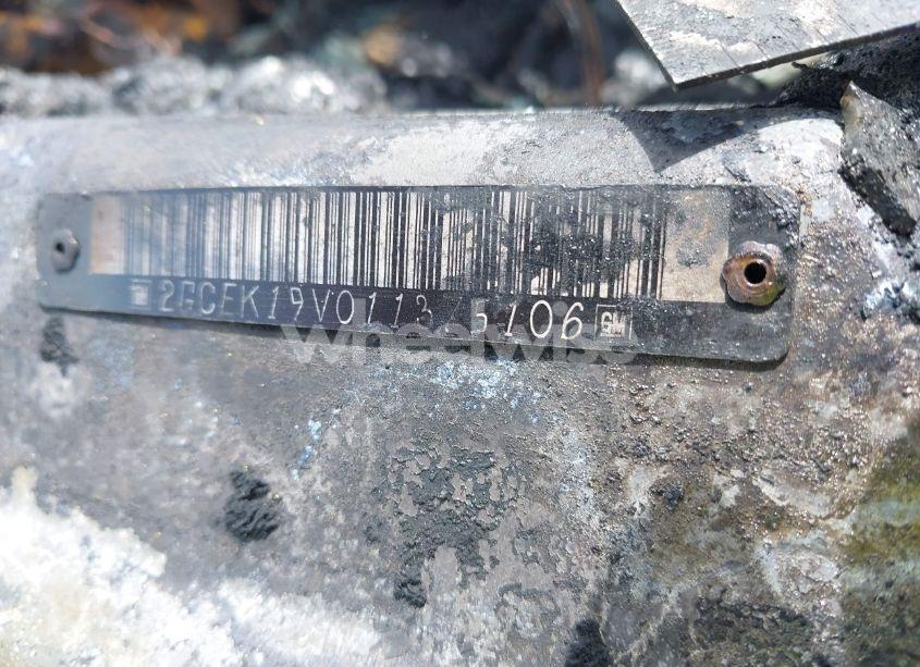 Photo 9 of 2001 Chevrolet Silverado 1500 LS (VIN 2GCEK19V011375106)