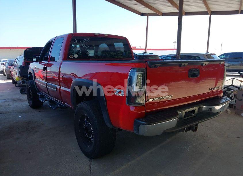 Photo 3 of 2003 Chevrolet Silverado 1500 LS (VIN 2GCEK19V031258824)