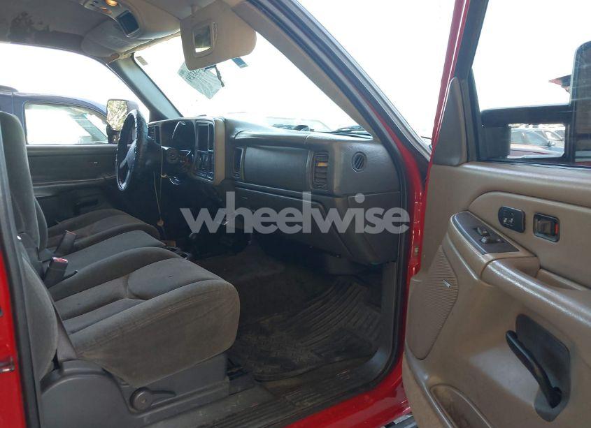 Photo 5 of 2003 Chevrolet Silverado 1500 LS (VIN 2GCEK19V031258824)