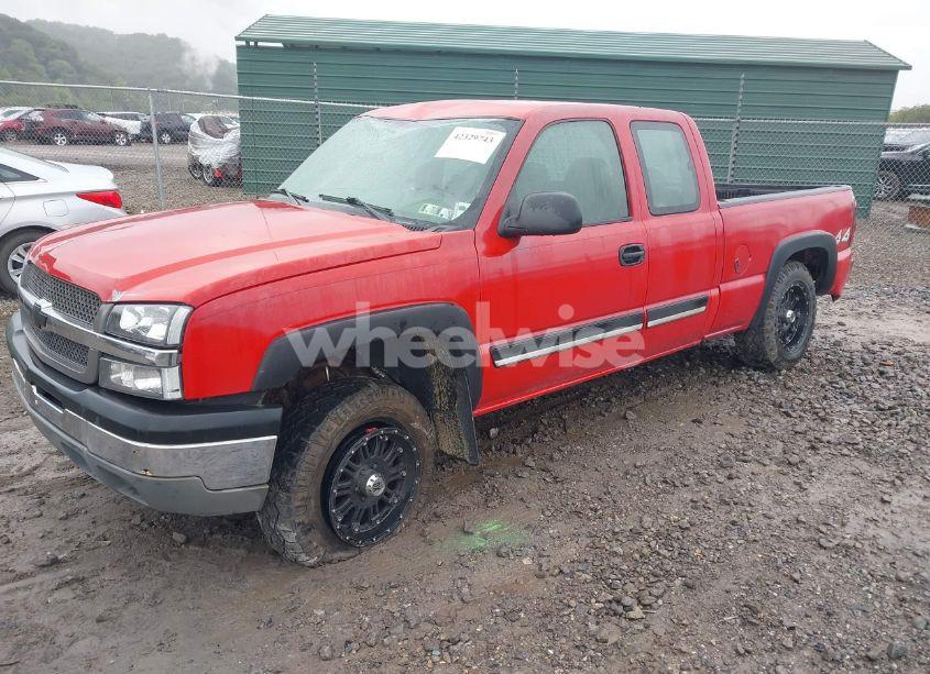 Photo 2 of 2005 Chevrolet Silverado 1500 (VIN 2GCEK19V051112720)