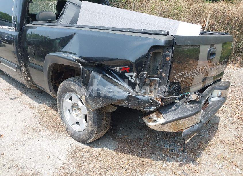 Photo 6 of 2006 Chevrolet Silverado 1500 LT1 (VIN 2GCEK19V061105722)