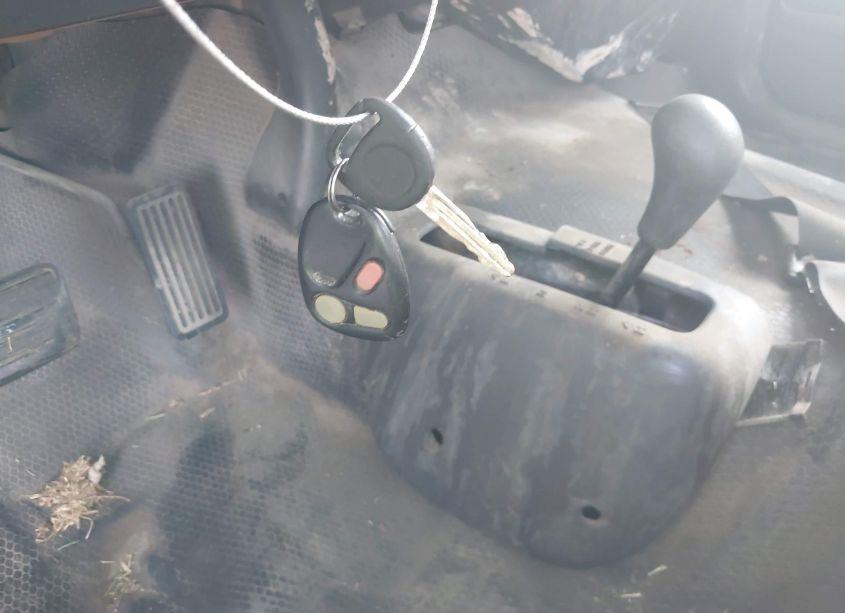 Photo 11 of 2000 Chevrolet Silverado 1500 LS (VIN 2GCEK19V0Y1310153)