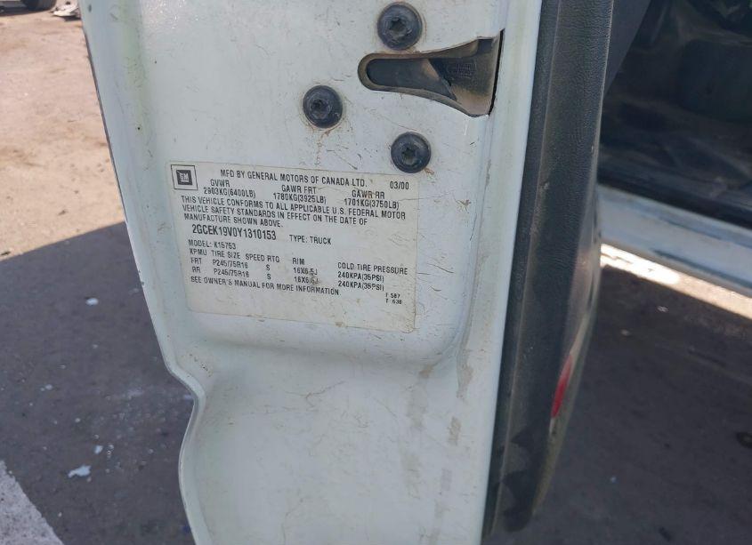 Photo 9 of 2000 Chevrolet Silverado 1500 LS (VIN 2GCEK19V0Y1310153)