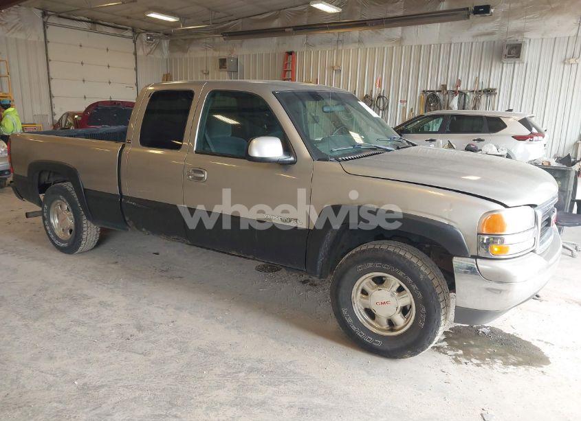 2000 Chevrolet Silverado 1500 LS (VIN 2GCEK19V0Y1343699) main photo