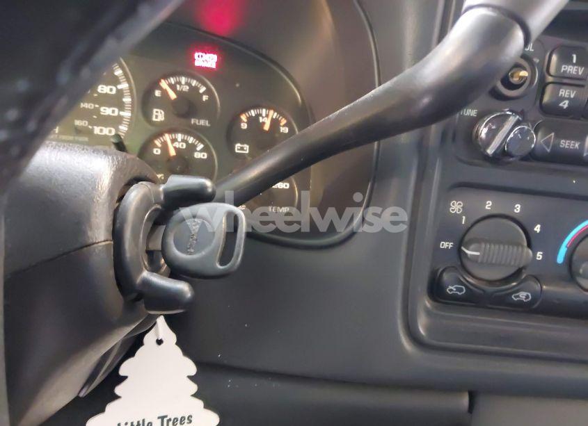 Photo 11 of 2000 Chevrolet Silverado 1500 LS (VIN 2GCEK19V0Y1343699)
