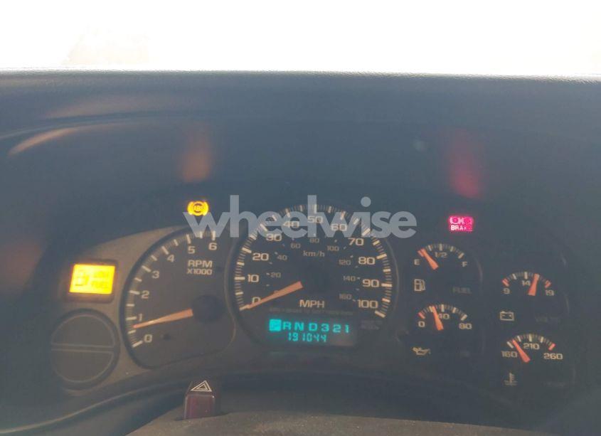 Photo 7 of 2000 Chevrolet Silverado 1500 LS (VIN 2GCEK19V0Y1343699)