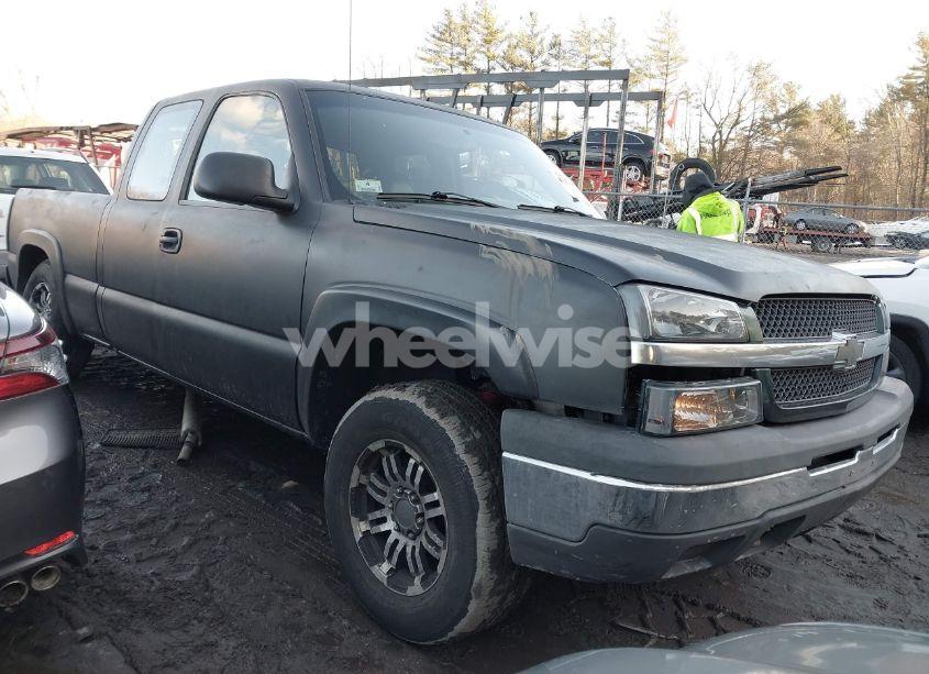 2003 Chevrolet Silverado 1500 (VIN 2GCEK19V131188315) main photo