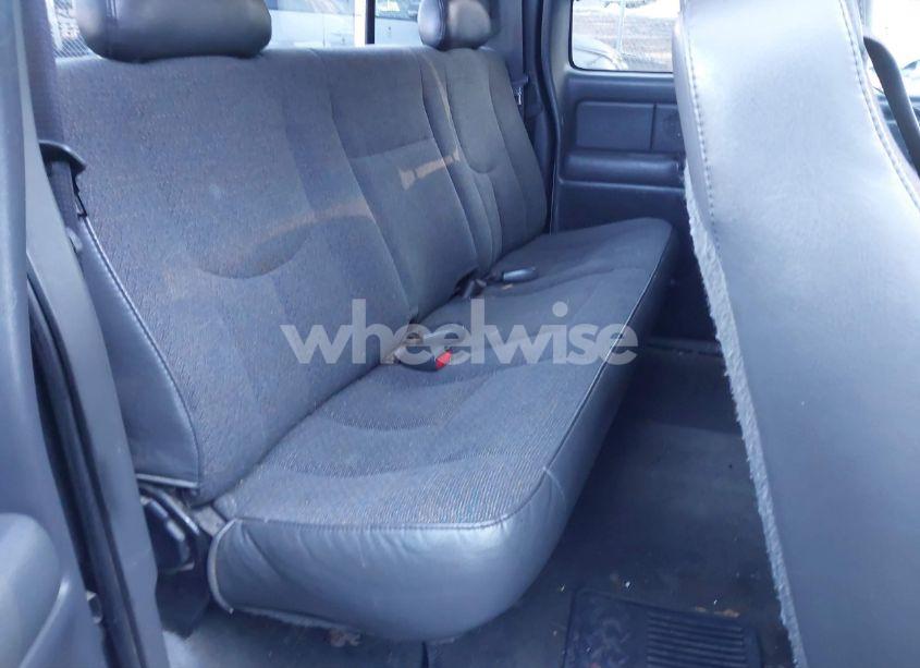 Photo 8 of 2003 Chevrolet Silverado 1500 (VIN 2GCEK19V131188315)