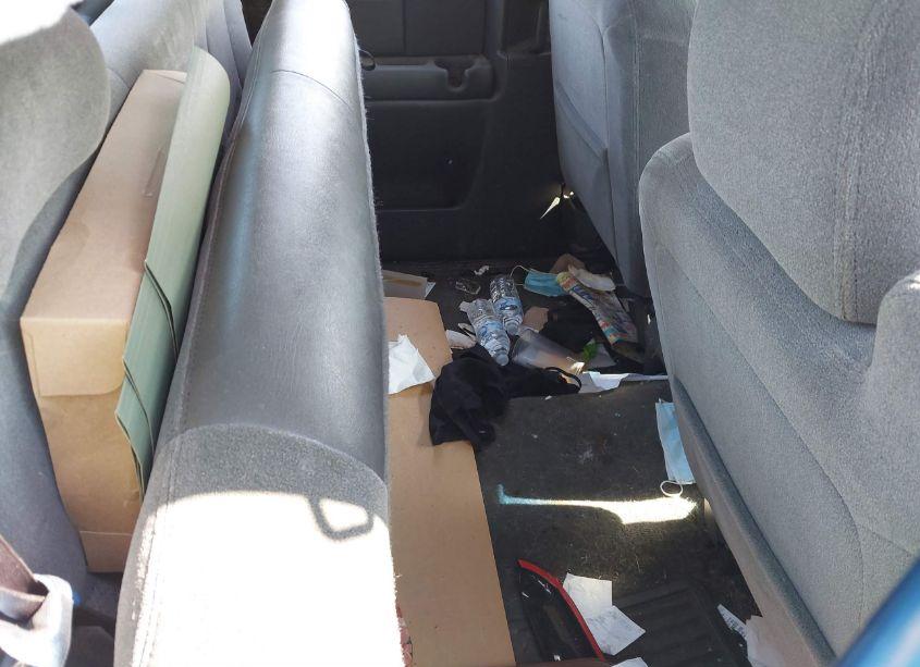 Photo 8 of 2003 Chevrolet Silverado 1500 LS (VIN 2GCEK19V131236444)