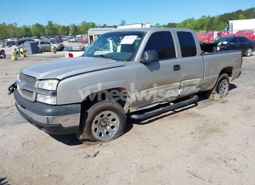 Photo 2 of 2005 Chevrolet Silverado 1500 LS (VIN 2GCEK19V151332190)