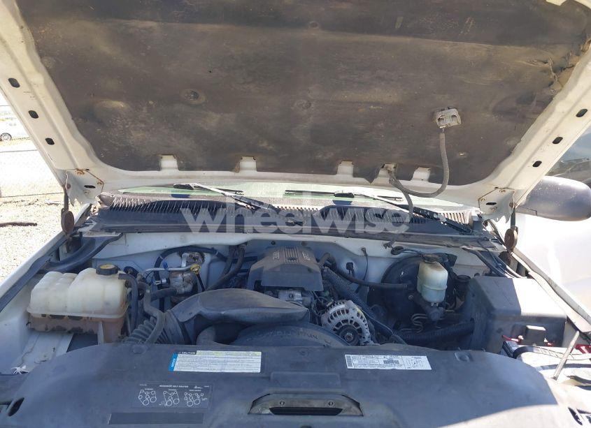 Photo 10 of 1999 Chevrolet Silverado 1500 (VIN 2GCEK19V1X1121087)