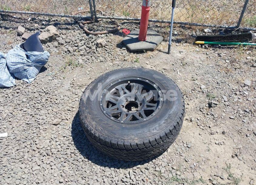 Photo 11 of 1999 Chevrolet Silverado 1500 (VIN 2GCEK19V1X1121087)