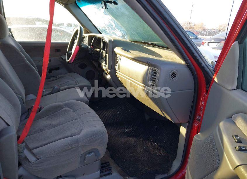 Photo 5 of 2000 Chevrolet Silverado 1500 LS (VIN 2GCEK19V1Y1233079)