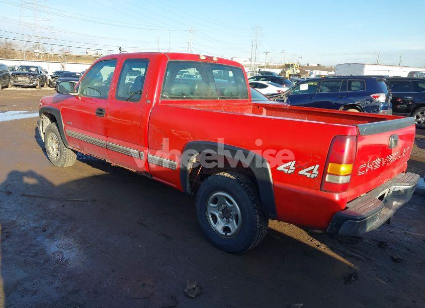 Photo 3 of 2001 Chevrolet Silverado 1500 (VIN 2GCEK19V211379061)