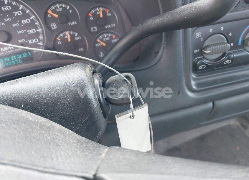 Photo 11 of 2001 Chevrolet Silverado 1500 (VIN 2GCEK19V211385829)