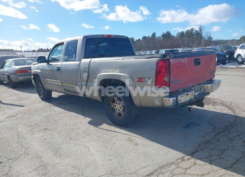 Photo 3 of 2003 Chevrolet Silverado 1500 LS (VIN 2GCEK19V231240843)