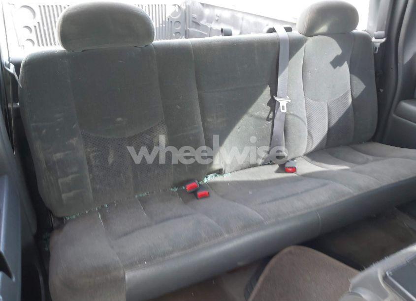 Photo 8 of 2004 Chevrolet Silverado 1500 LS (VIN 2GCEK19V241158774)