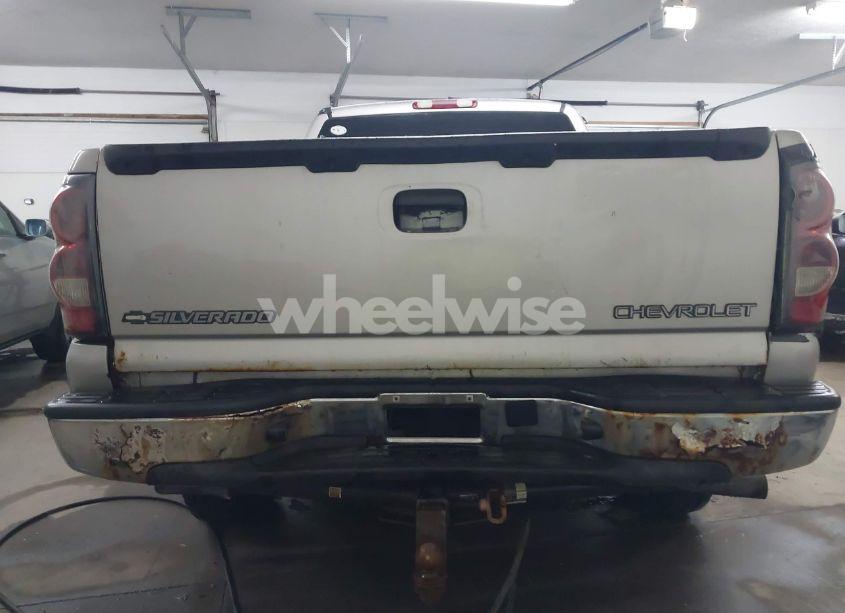 Photo 16 of 2004 Chevrolet Silverado 1500 LS (VIN 2GCEK19V341223535)