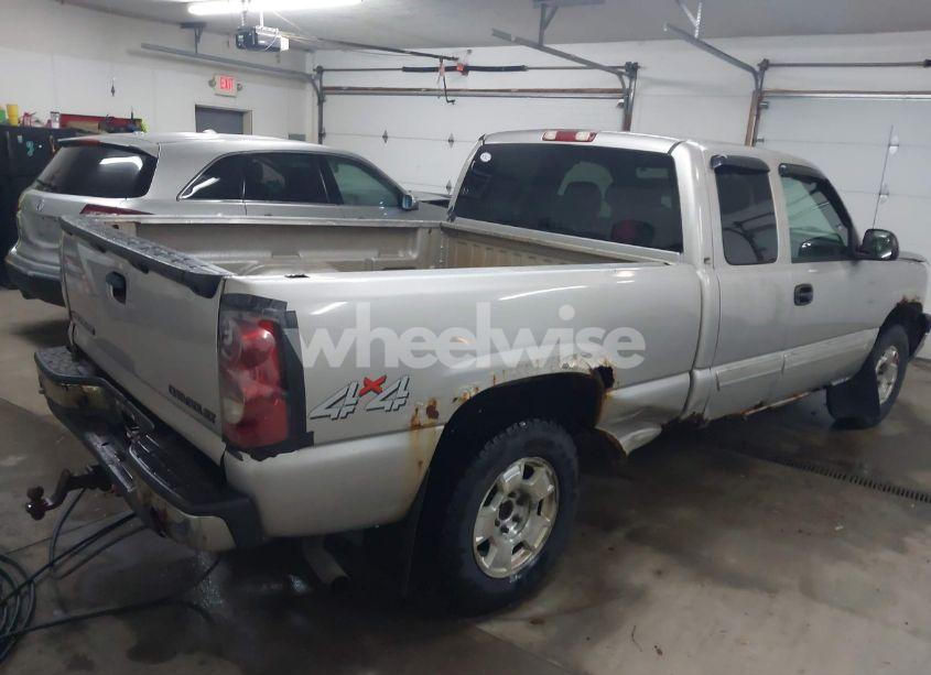 Photo 4 of 2004 Chevrolet Silverado 1500 LS (VIN 2GCEK19V341223535)
