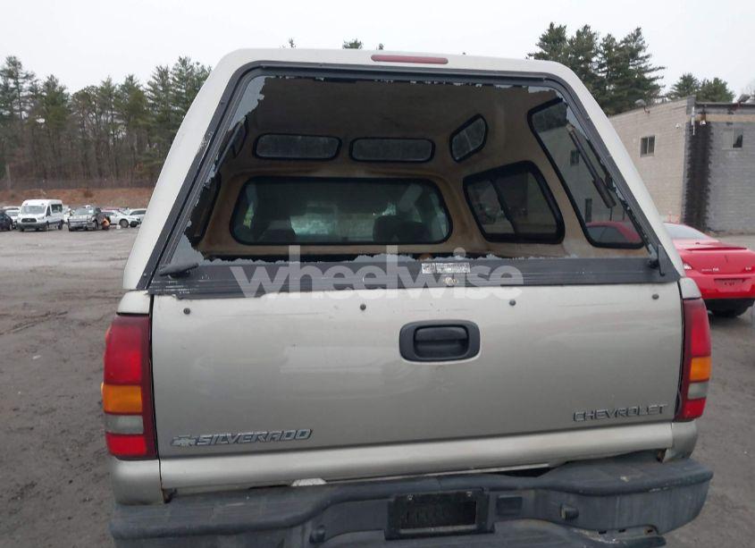 Photo 6 of 2001 Chevrolet Silverado 1500 LS (VIN 2GCEK19V411407779)