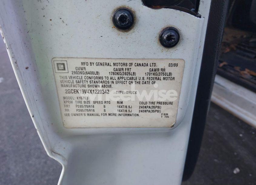 Photo 9 of 1999 Chevrolet Silverado 1500 LS (VIN 2GCEK19V4X1220342)