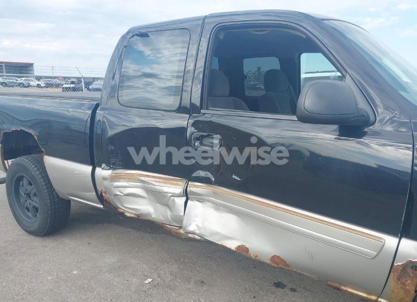 Photo 6 of 2003 Chevrolet Silverado 1500 LS (VIN 2GCEK19V531109311)