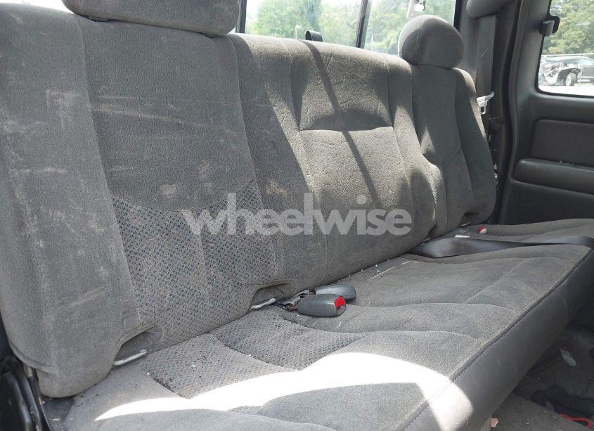 Photo 8 of 2005 Chevrolet Silverado 1500 LS (VIN 2GCEK19V551104502)