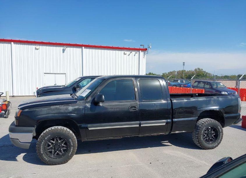 Photo 14 of 2005 Chevrolet Silverado 1500 LS (VIN 2GCEK19V551358730)
