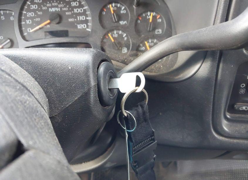 Photo 11 of 2005 Chevrolet Silverado 1500 WORK TRUCK (VIN 2GCEK19V751137520)