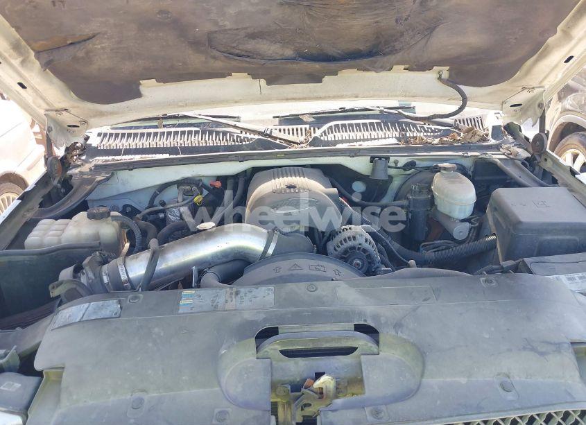 Photo 10 of 2003 Chevrolet Silverado 1500 LS (VIN 2GCEK19V831318624)