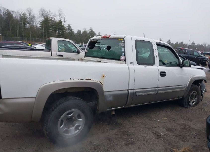 Photo 14 of 2003 Chevrolet Silverado 1500 LS (VIN 2GCEK19VX31343508)