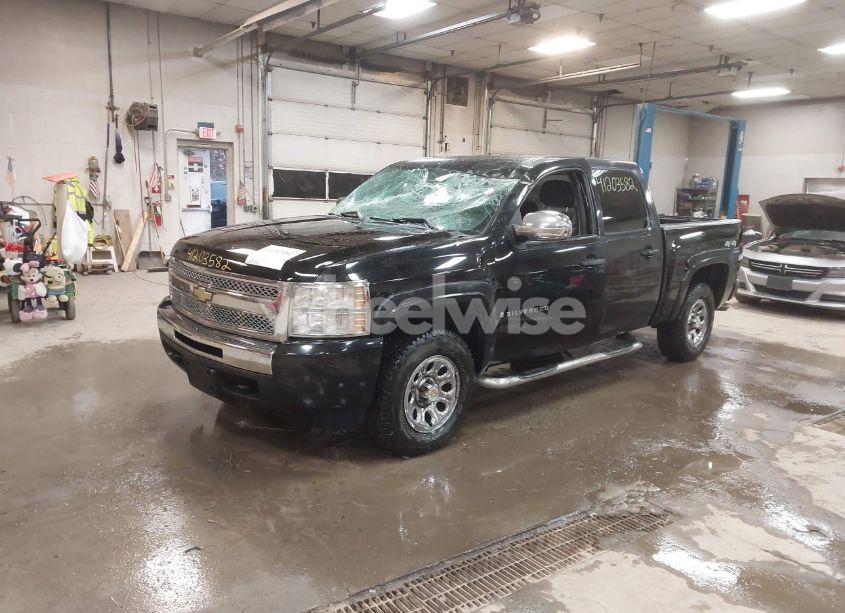 Photo 2 of 2009 Chevrolet Silverado 1500 LT (VIN 2GCEK23C191138830)