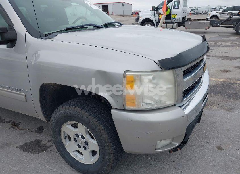 Photo 17 of 2009 Chevrolet Silverado 1500 LT (VIN 2GCEK290891108897)