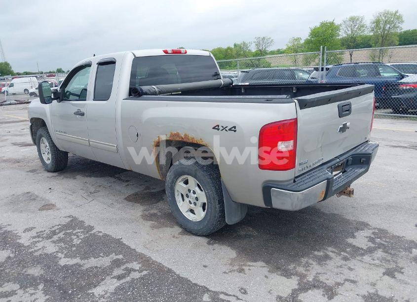 Photo 3 of 2009 Chevrolet Silverado 1500 LT (VIN 2GCEK290891108897)
