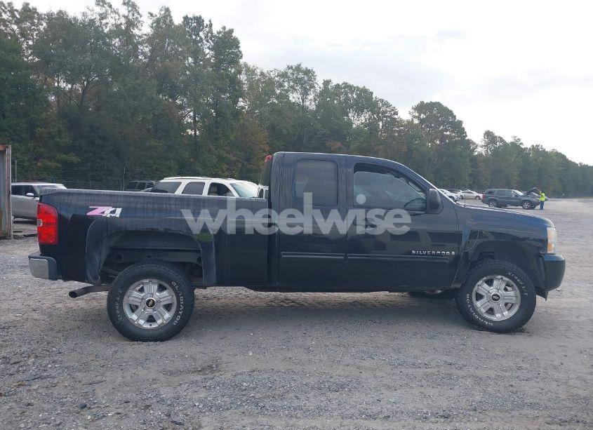 Photo 13 of 2009 Chevrolet Silverado 1500 LT (VIN 2GCEK29C791115690)