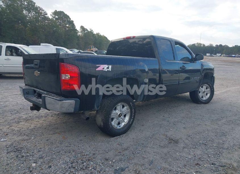 Photo 4 of 2009 Chevrolet Silverado 1500 LT (VIN 2GCEK29C791115690)