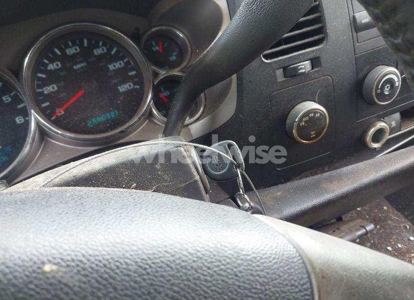 Photo 11 of 2009 Chevrolet Silverado 1500 LT (VIN 2GCEK29J091115058)