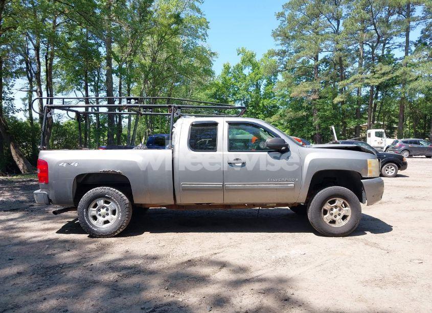 Photo 13 of 2009 Chevrolet Silverado 1500 LT (VIN 2GCEK29J991104169)