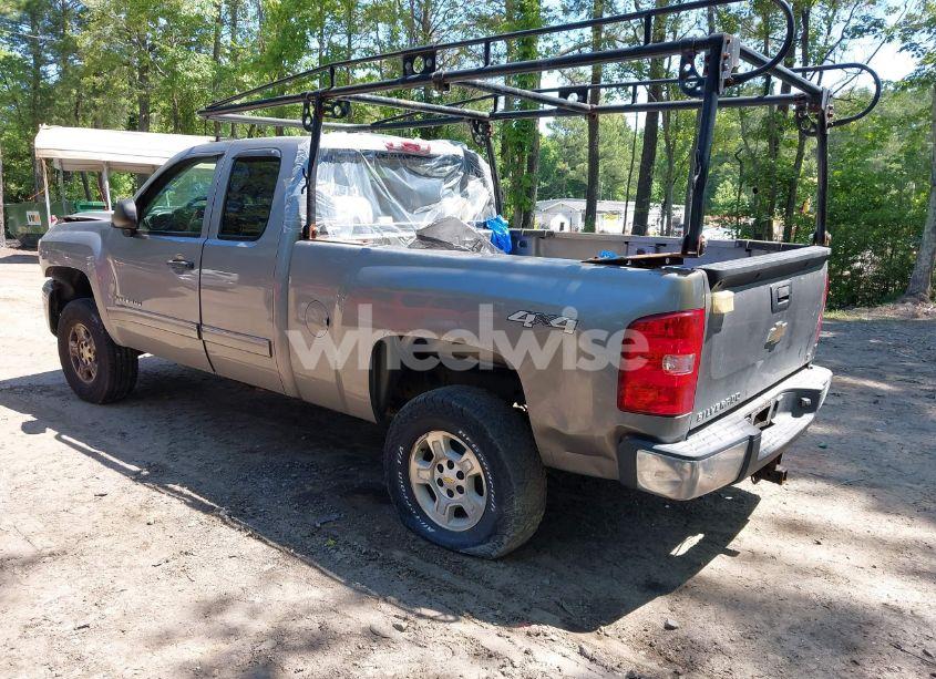 Photo 3 of 2009 Chevrolet Silverado 1500 LT (VIN 2GCEK29J991104169)