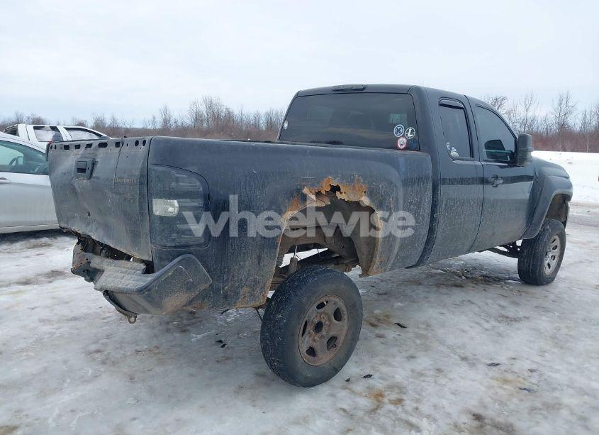 Photo 4 of 2009 Chevrolet Silverado 1500 LT (VIN 2GCEK29J991112885)