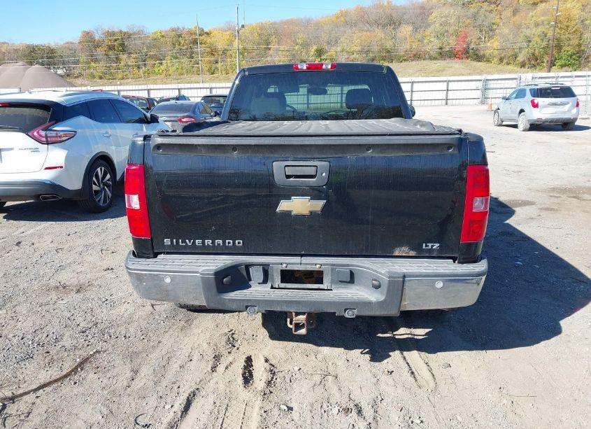 Photo 17 of 2009 Chevrolet Silverado 1500 LTZ (VIN 2GCEK390591127557)