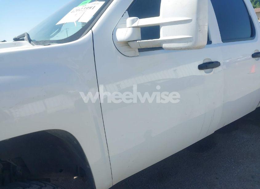 Photo 22 of 2007 Chevrolet Silverado 1500 LT1 (VIN 2GCFC13Y871537190)