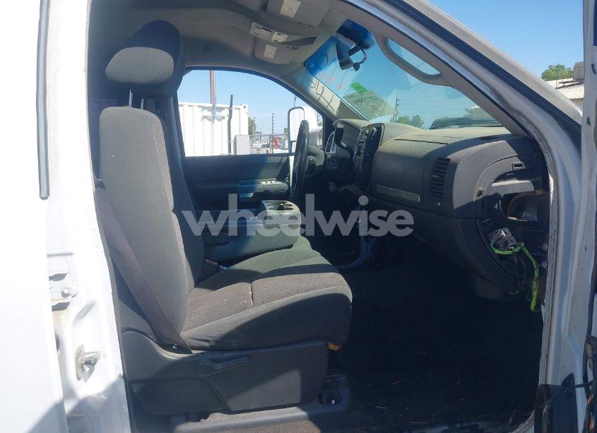 Photo 5 of 2007 Chevrolet Silverado 1500 LT1 (VIN 2GCFC13Y871537190)