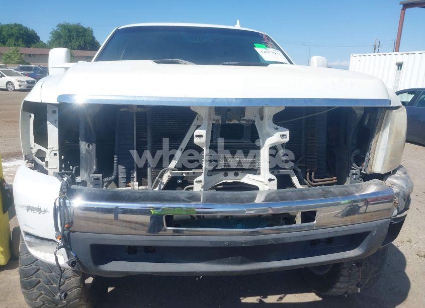 Photo 6 of 2007 Chevrolet Silverado 1500 LT1 (VIN 2GCFC13Y871537190)