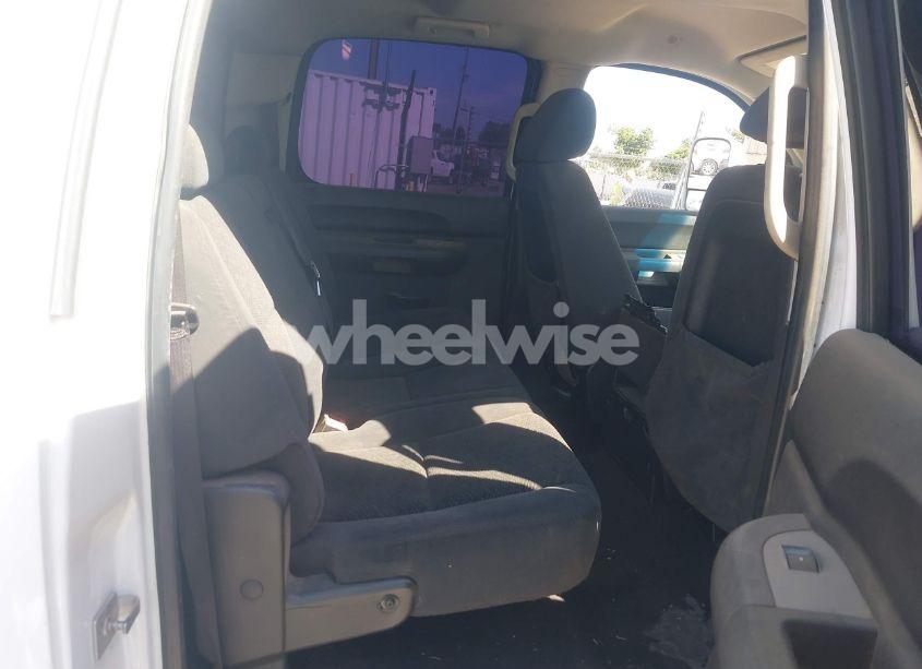 Photo 8 of 2007 Chevrolet Silverado 1500 LT1 (VIN 2GCFC13Y871537190)