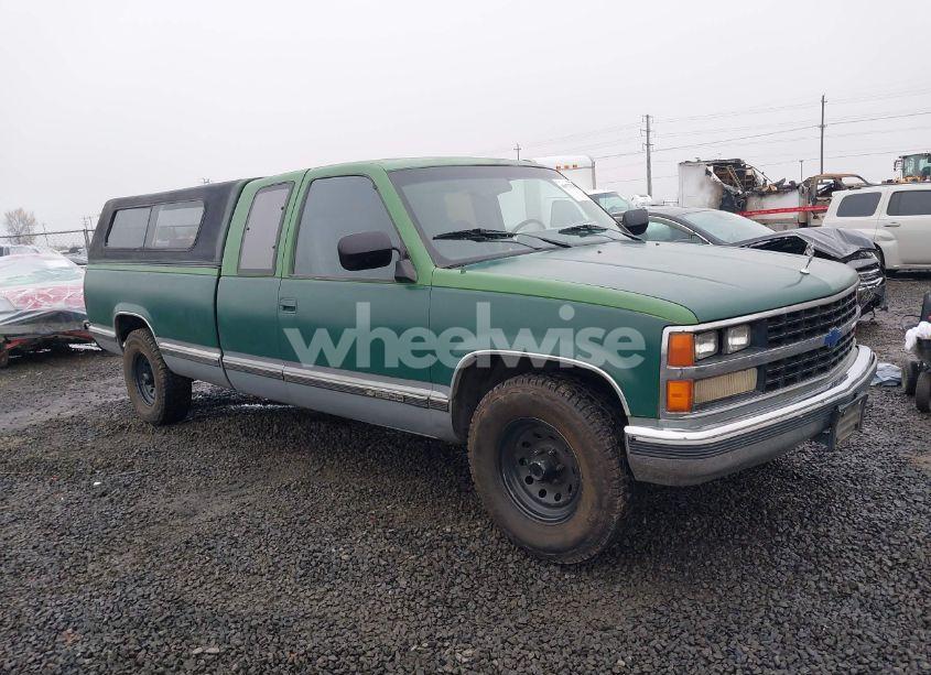 1989 Chevrolet Gmt-400 C2500 (VIN 2GCFC29K8K1226067) main photo