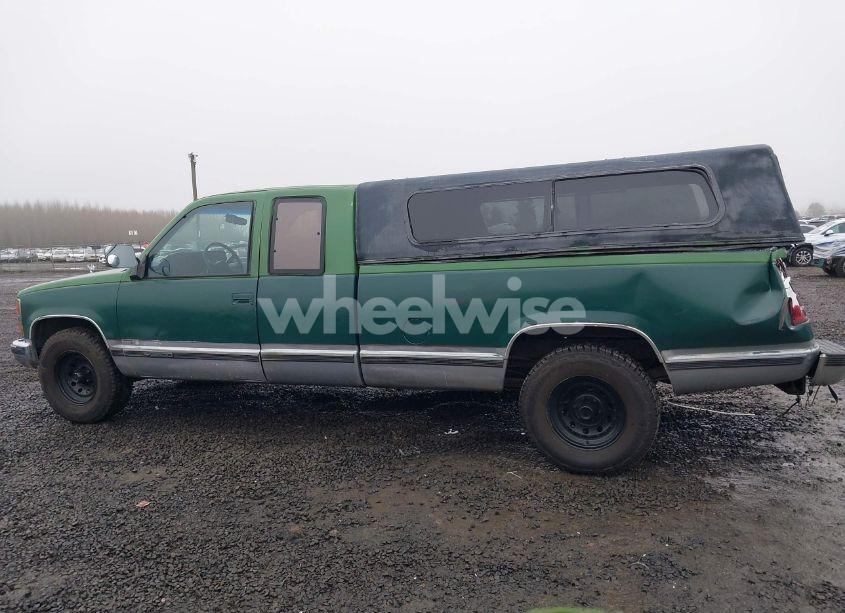 Photo 14 of 1989 Chevrolet Gmt-400 C2500 (VIN 2GCFC29K8K1226067)