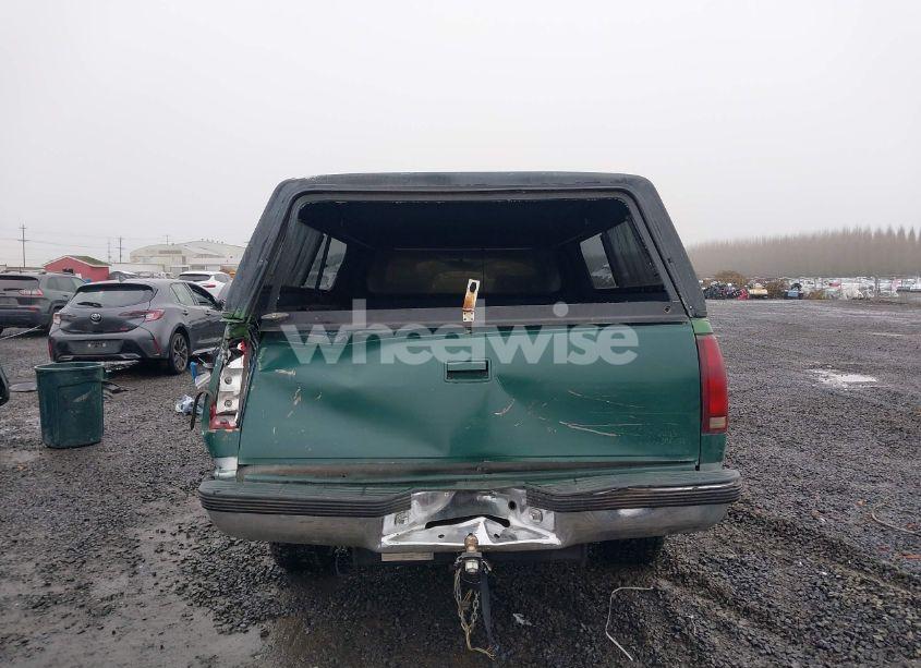 Photo 16 of 1989 Chevrolet Gmt-400 C2500 (VIN 2GCFC29K8K1226067)