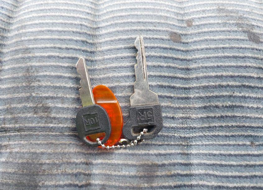 Photo 11 of 1992 Chevrolet Gmt-400 C2500 (VIN 2GCFC29KXN1264601)